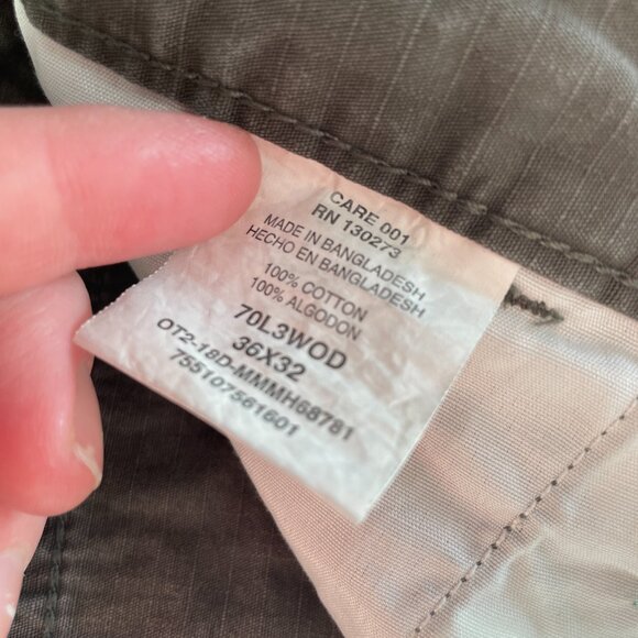 Men's Wrangler Cargo Pants - Size 36x32 - Picture 6 of 14